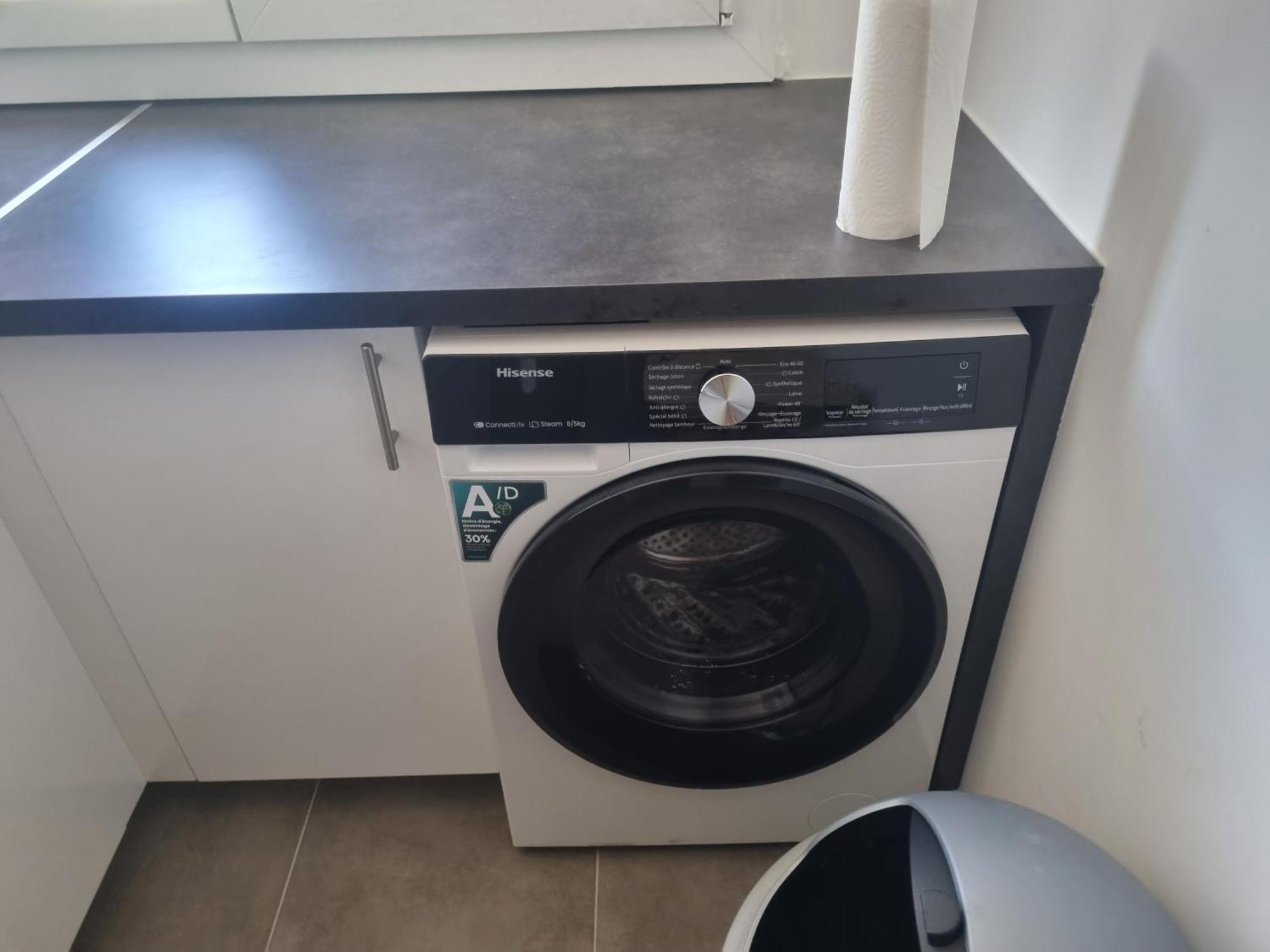 Chambre Privative Renove 2024, Climatisation, Tramway Sur Place , 12 Min Centre, 16 Min Plage, Apercu Lateral Mer, 2 Wc Avec 2 Salle De Bain, Private Room Renovated 2024, Air-Conditioned , Tram On Spot, 2 Toilets And 2 Bathrooms Nizza Esterno foto